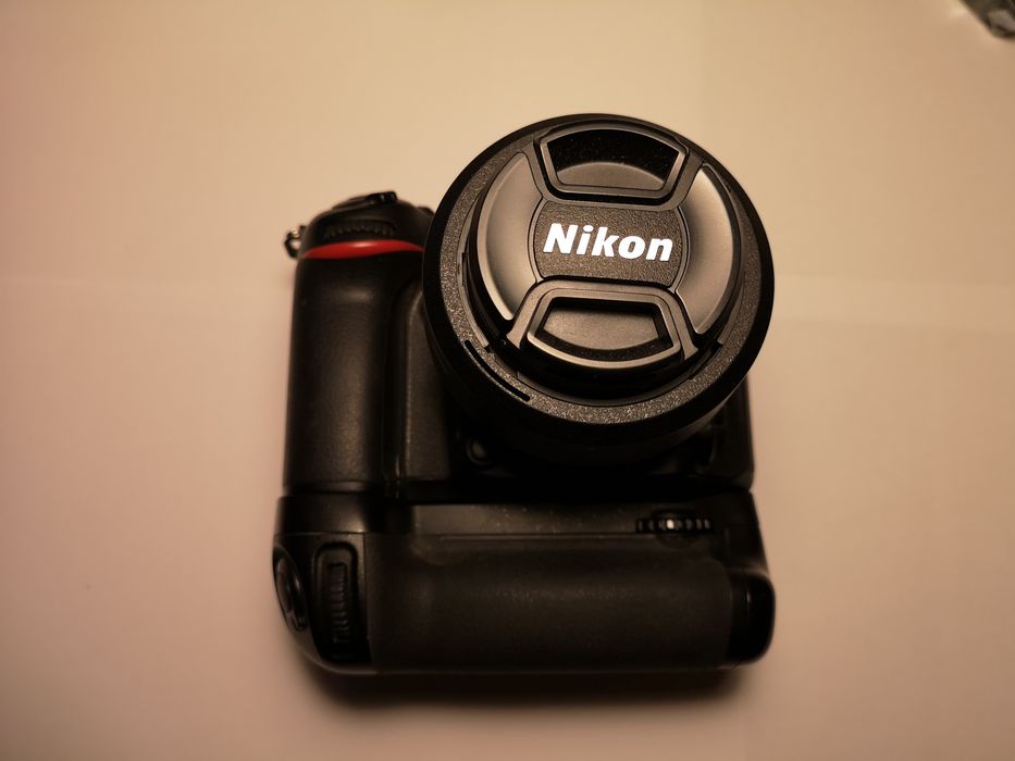 Nikon D7100 (Transmissor WiFi WU-1a, punho MB-D15, bateria EN-EL5)