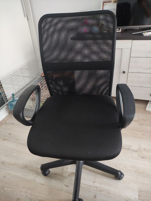 Fotel obrotowy do biurka