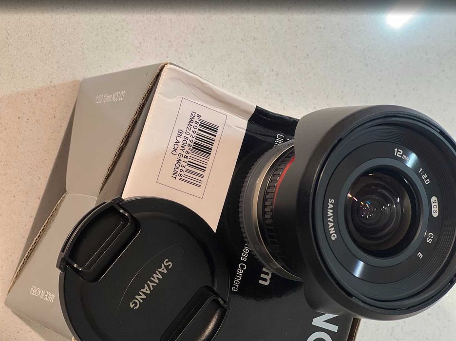 Samyang 12mm f/2 NCS CS – Sony E-Mount (Como Novo)