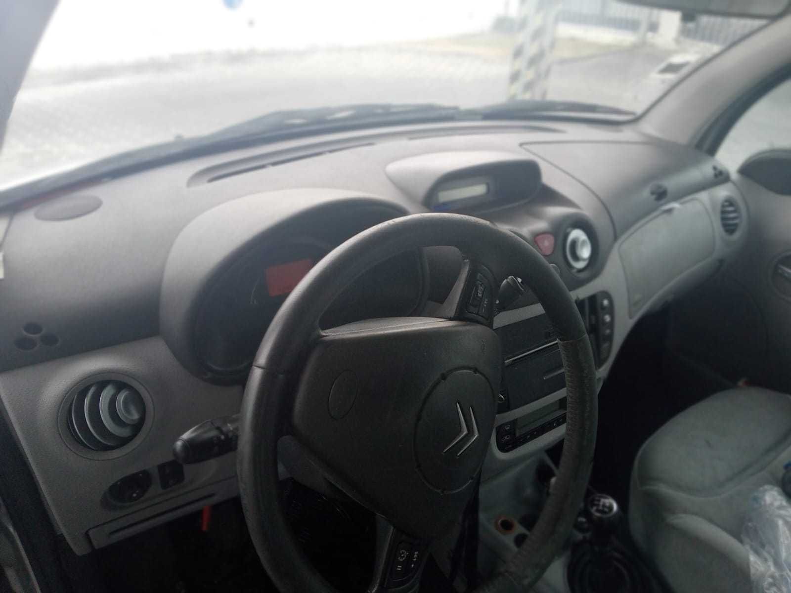 Citroën C3 1.4 HDi 2002 – 5 Portas – Como Novo