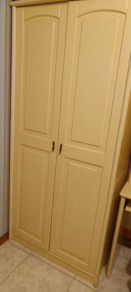 Quarto (estúdio) completo