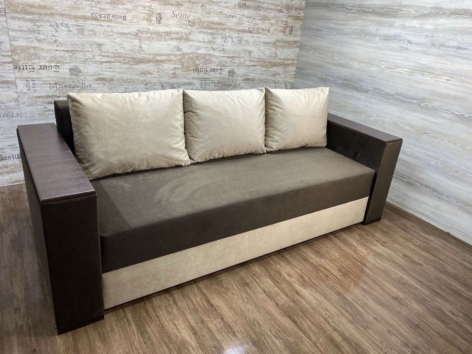 Диван, ліжко, прихожа, стільці, шафа-купе