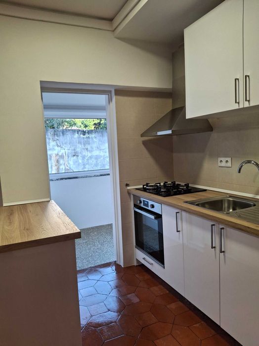 Apartamento T1 , perto do Pingo Doce na Rua do Brasil  Coimbra