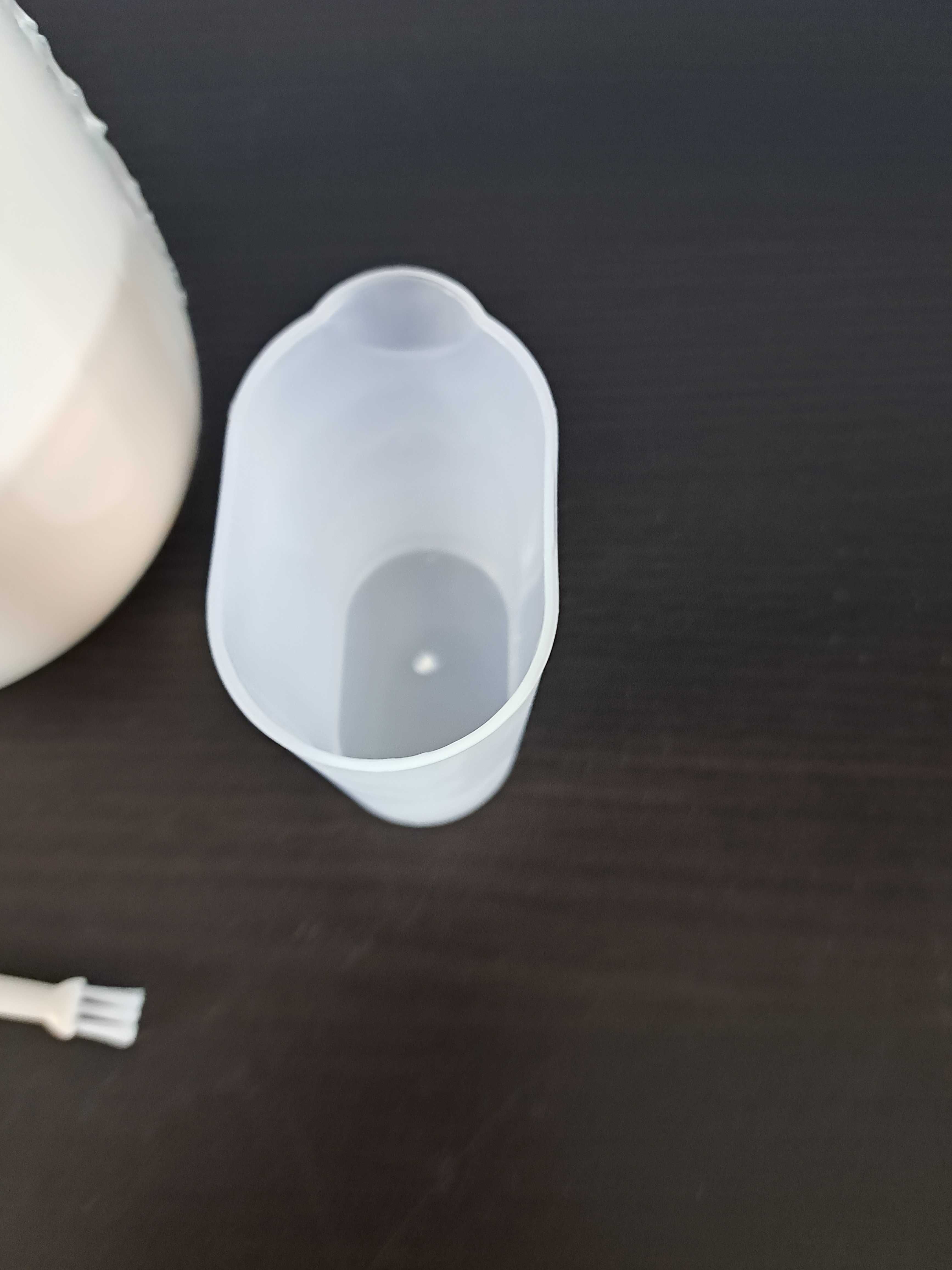 Dyfuzor Odświeżacz Nawilżacz powietrza Sanitas LED