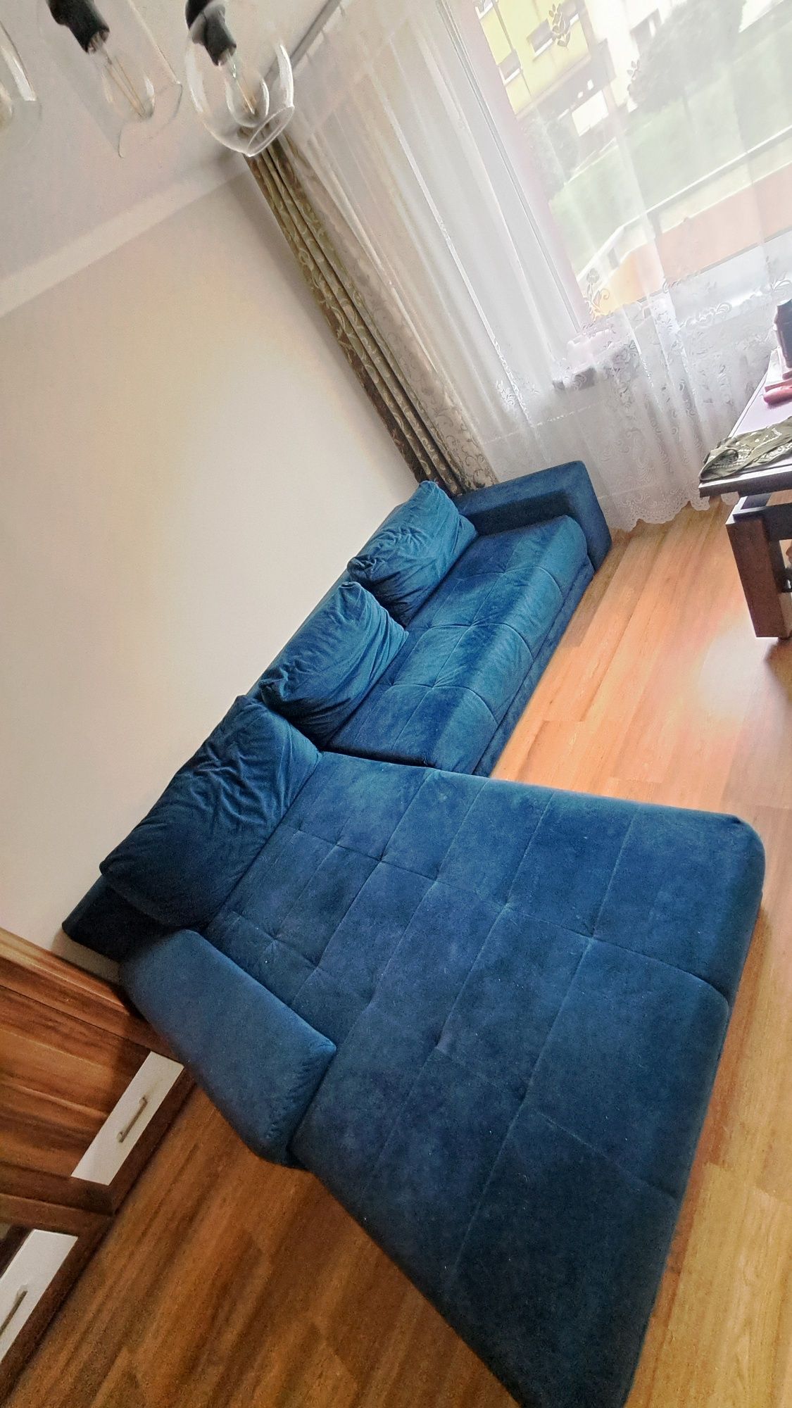 Narożnik azzurro z funkcją spania