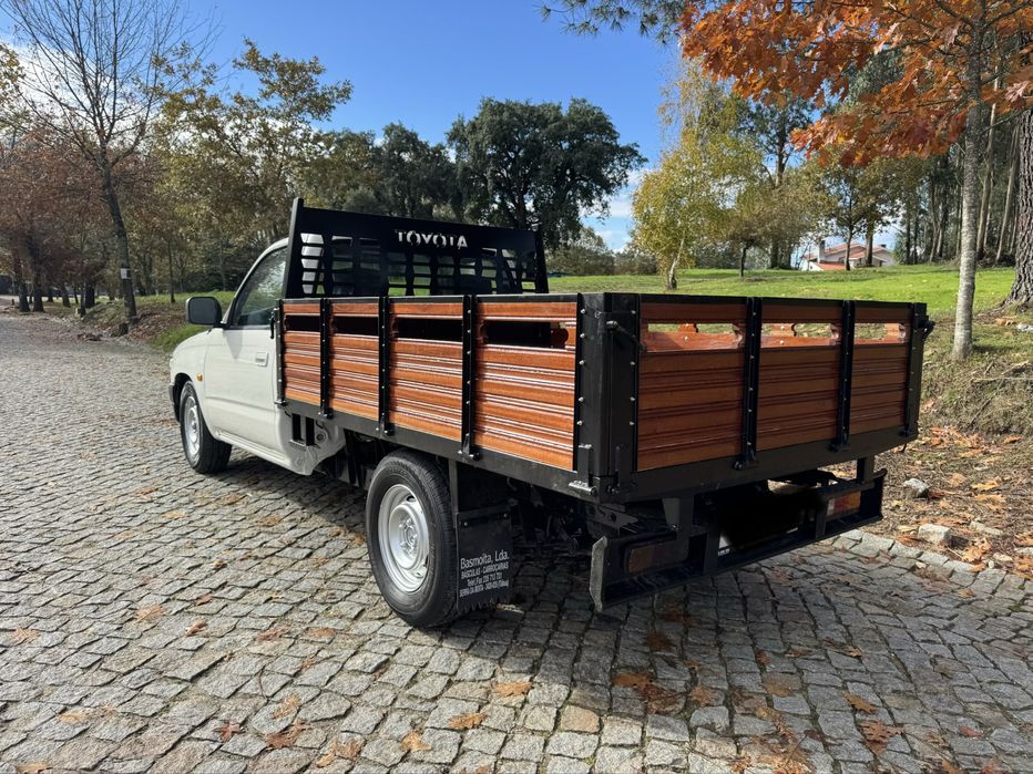 Toyota Hilux CaixaAberta 2001