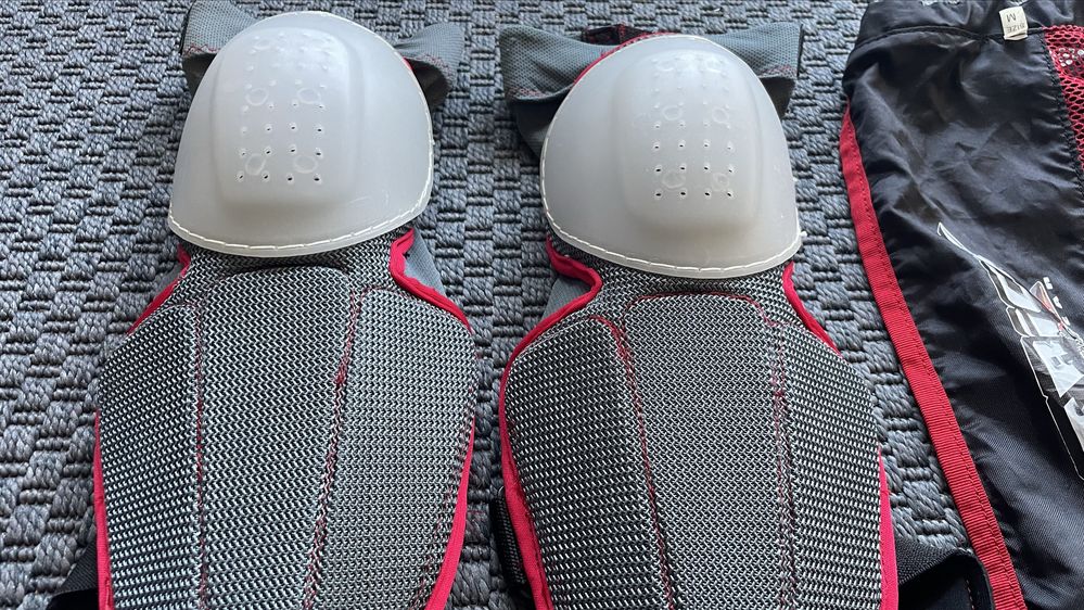 Protecções para mota, bicicleta, skate ALPINESATARS
