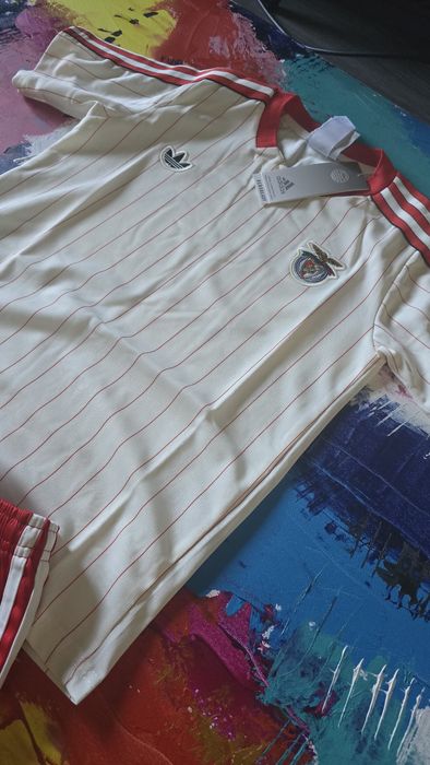 kit criança Benfica

Vários tamanhos

Novo e para entrega imediata