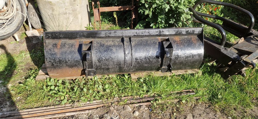 Łyzka objętościową pojemnosciowa do ciągnika ładowarki