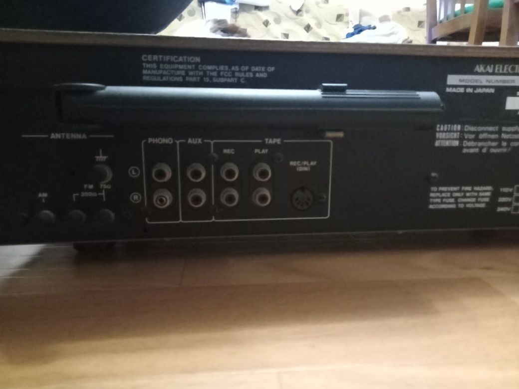 Усилитель Akai AA-1115