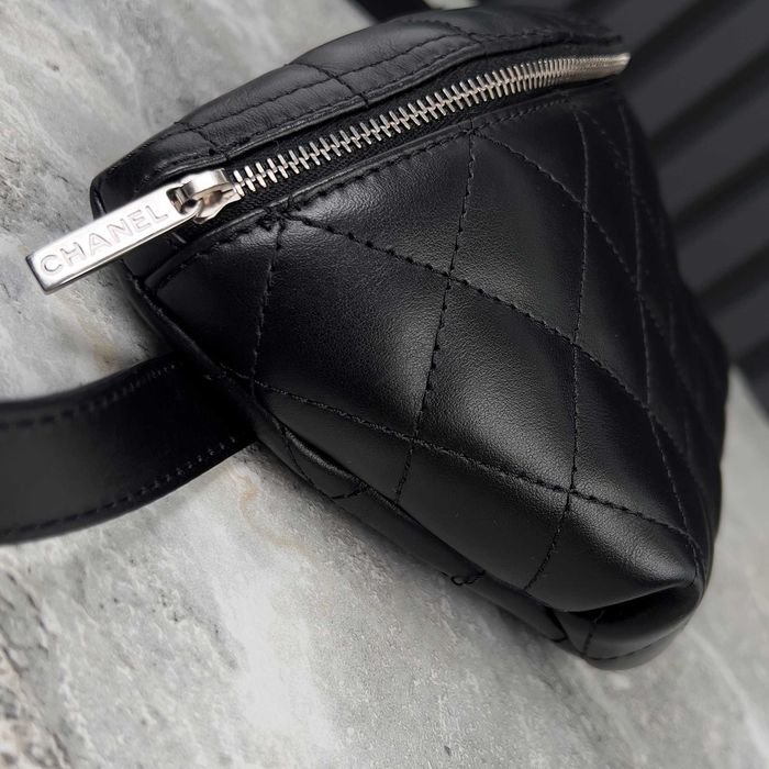Chanel bumbag belt bag жіноча поясна сумка бананка оригінал