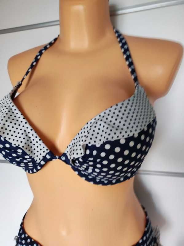 New Look Kelly Brook r 40 80B/C biustonosz push up wysokie majtki
