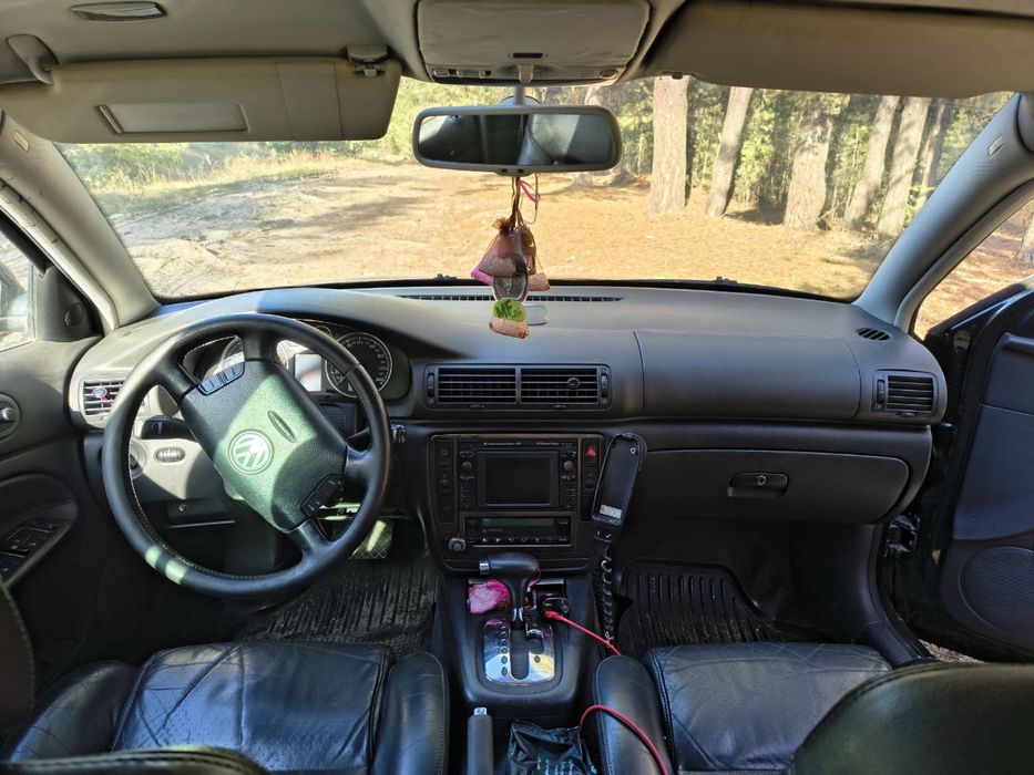 Продам Volkswagen Passat 2003