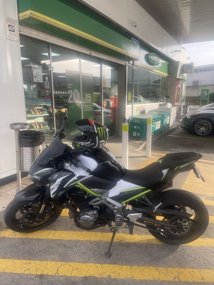 Kawasaki z900  rigorosamente nova c/ 10 mil km