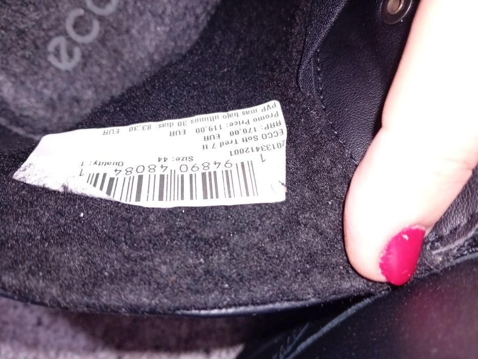 Оригінал 44,45,46 ботинки зима Ecco  утеплені
44 -29 см поглиблення,з