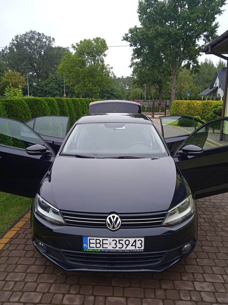 Volkswagen Jetta  2011r.benzyna.144 tyś km.