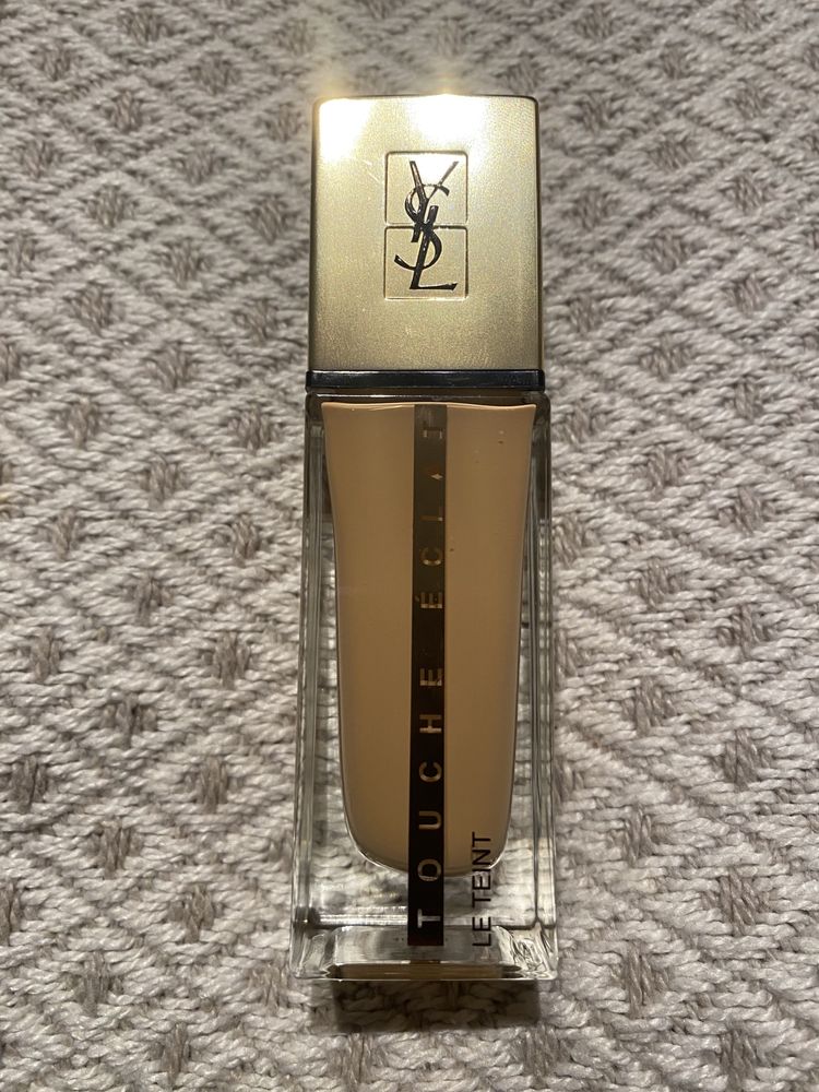 YSL Yves Saint Laurent Touche Eclat B30 podkład do twarzy