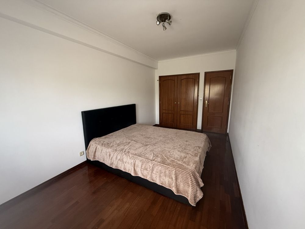 Aluga-se quarto 450€ - Queluz