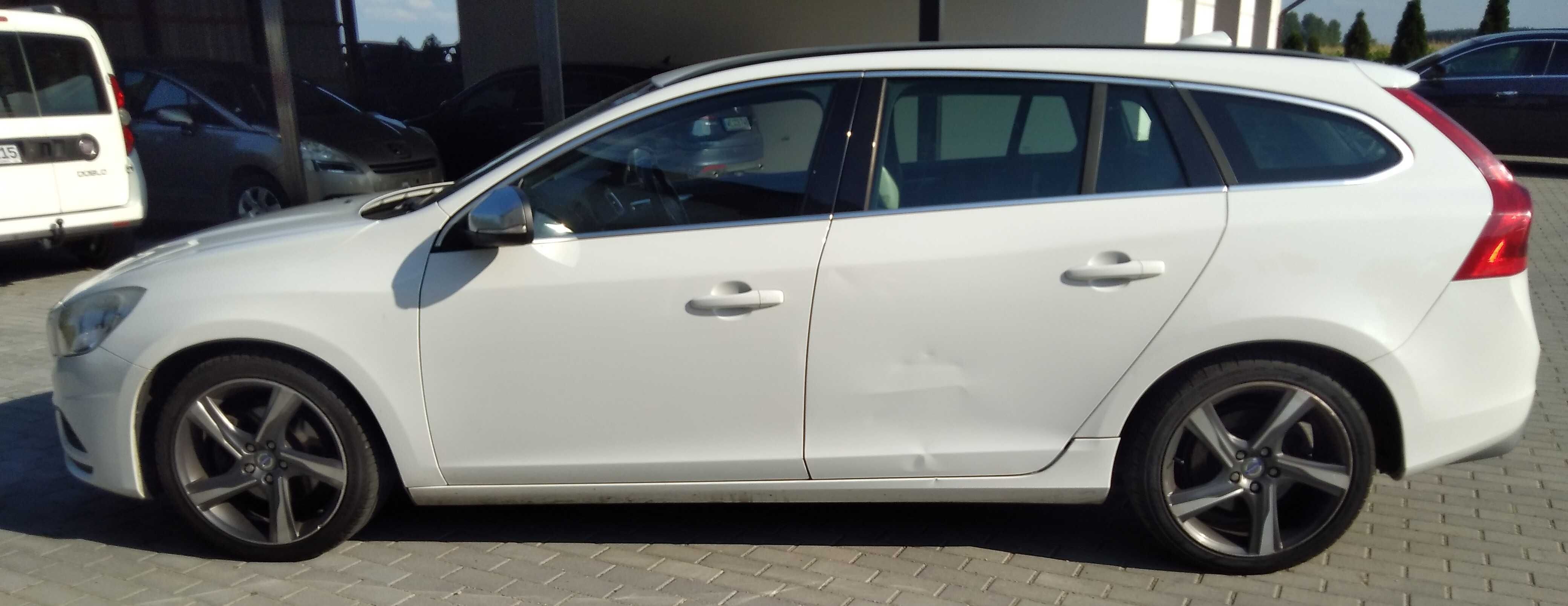 volvo V60 S60 II wszystkie części 2010- 2013 R DESIGN II