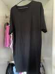 Czarna sukienka T-shirt oversize