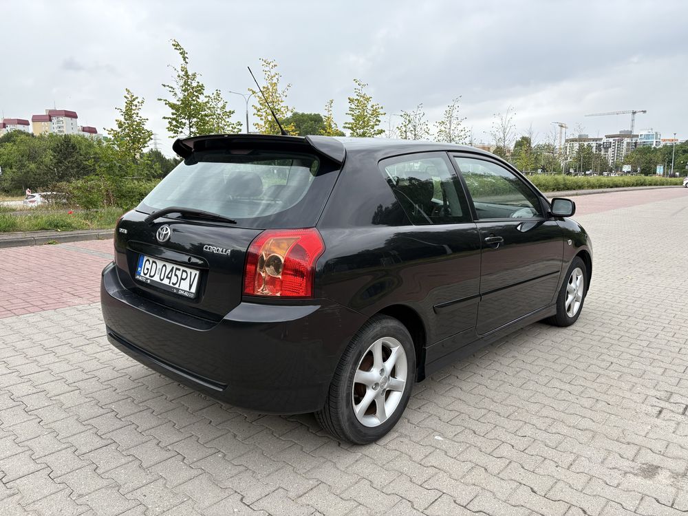 Toyota Corolla e12 2005r. LPG 1.6 VVTI Polift