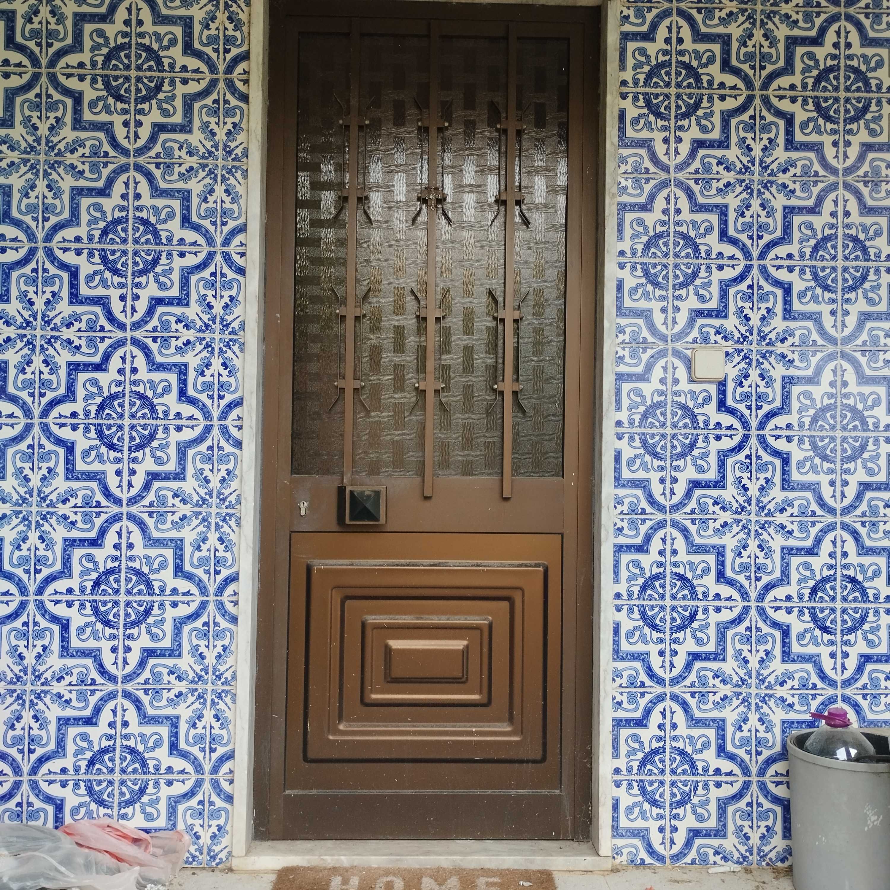 Porta Alumínio c aro e Janelas