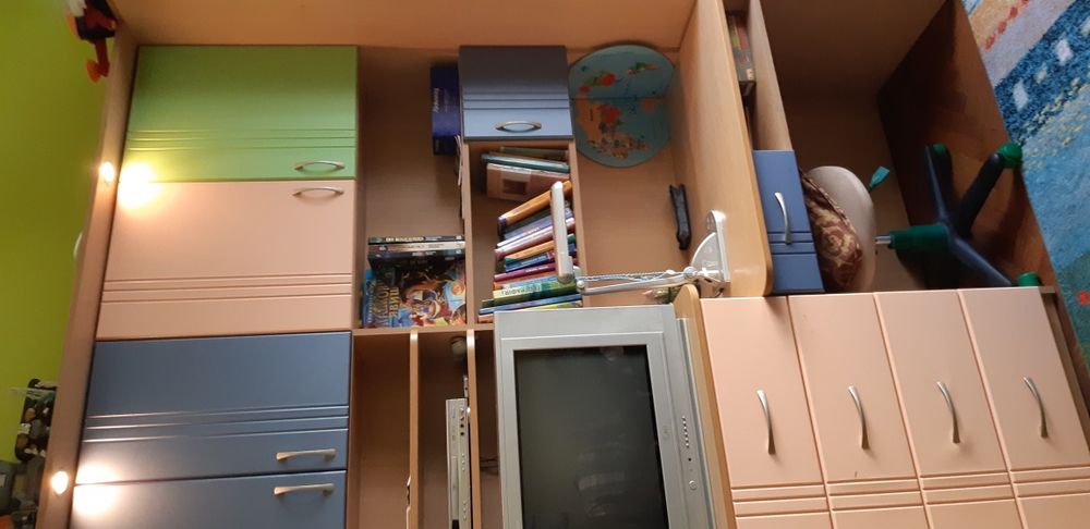 Продаж меблів у дитячу кімнату