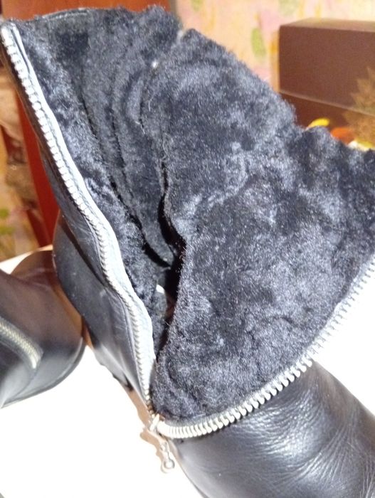 Зимние полусапожки.