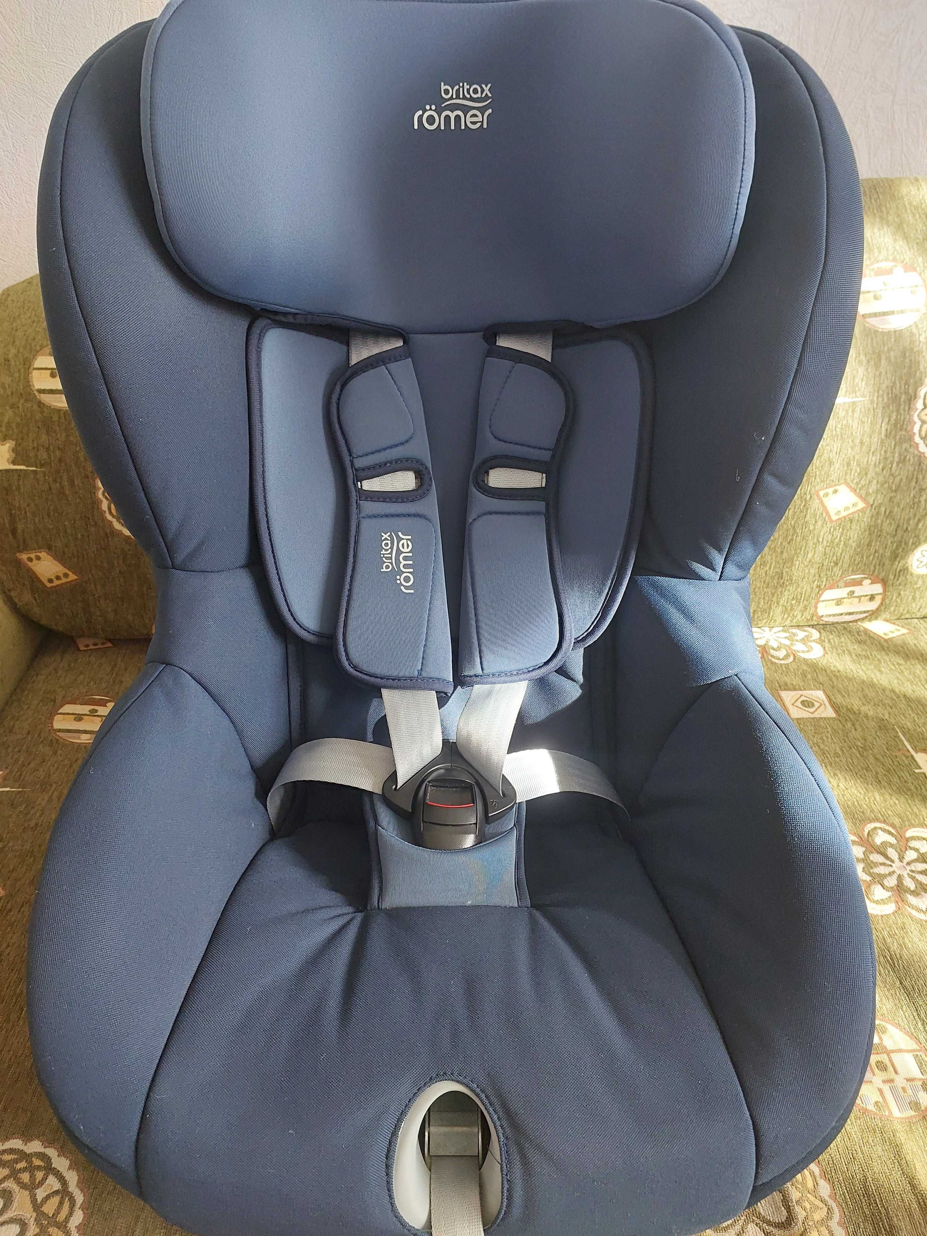 Автокрісло Britax Römer KING II бу