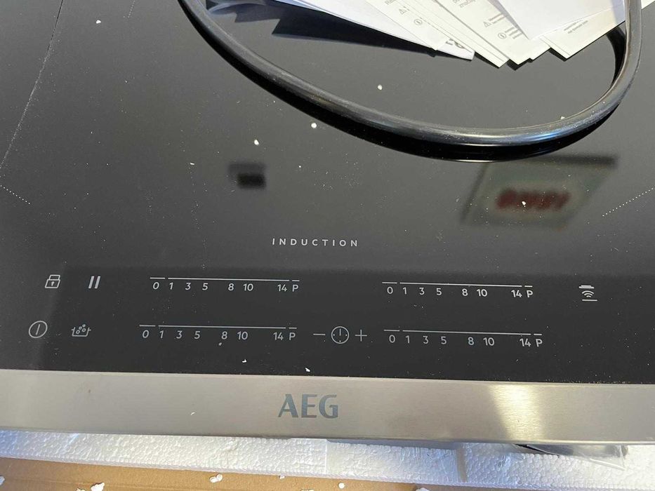 PŁYTA INDUKCYJNA AEG IAE84411XB Rama ze stali nierdzewnej