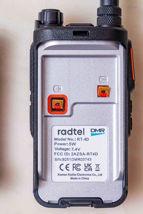 Radio Amador VHF/UHF digital Radtel RT 4D novo na embalagem!