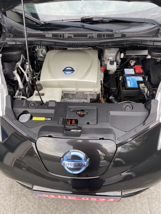 Ніссан ліф 11/12 поділок