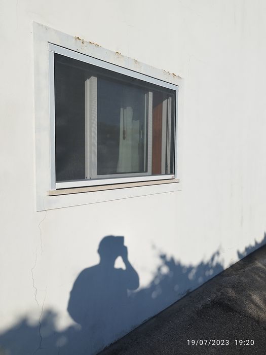 Reparacao e montagem de todo o tipo de estores