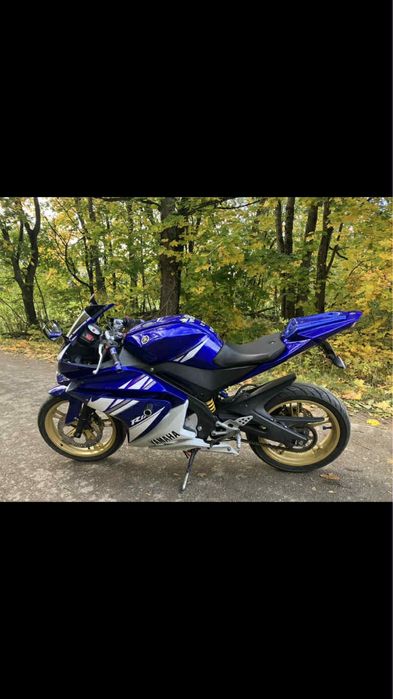 Yamaha yzf r125. 2011r