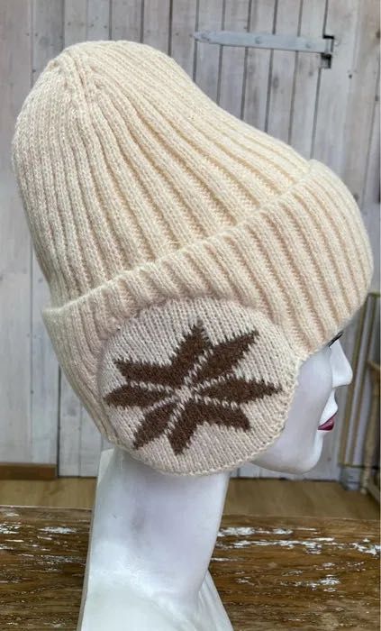 Zimowa czapka Uszatka, nowa, beż, one size, ciepła dzianina
