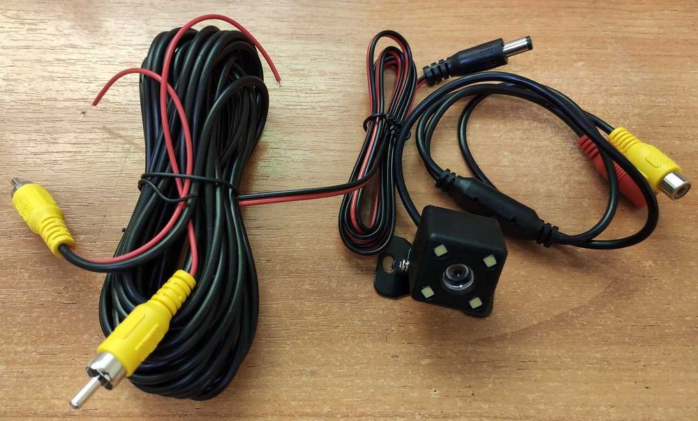 Камера заднего вида, 170 градусов,IP68,подсветка, разметка, цветная