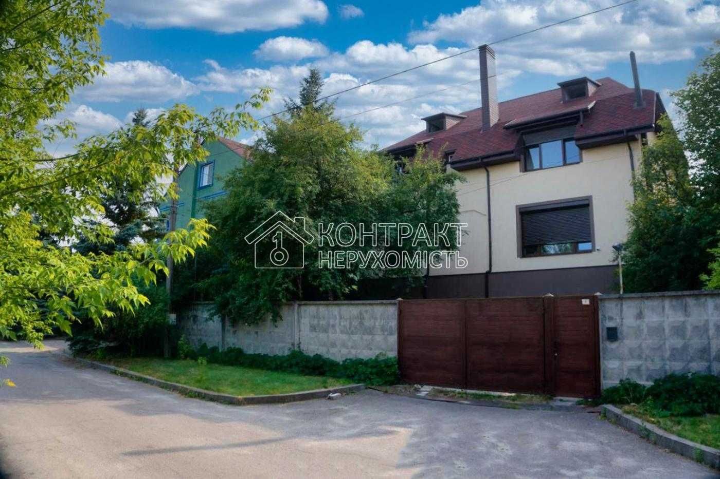 Продается шикарный дом в пос. Жуковского