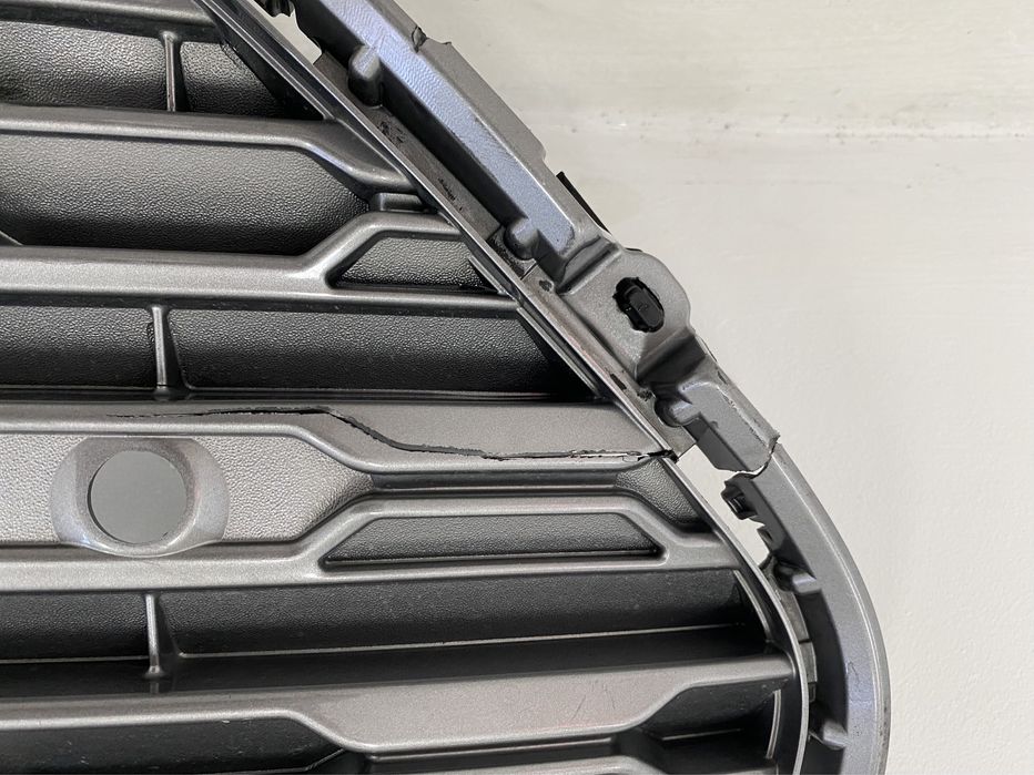 Toyota RAV4 IV V atrapa grill przód przedni 19 kamera czujniki