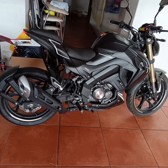 Mota Keeway  RKF 125 com 254 km