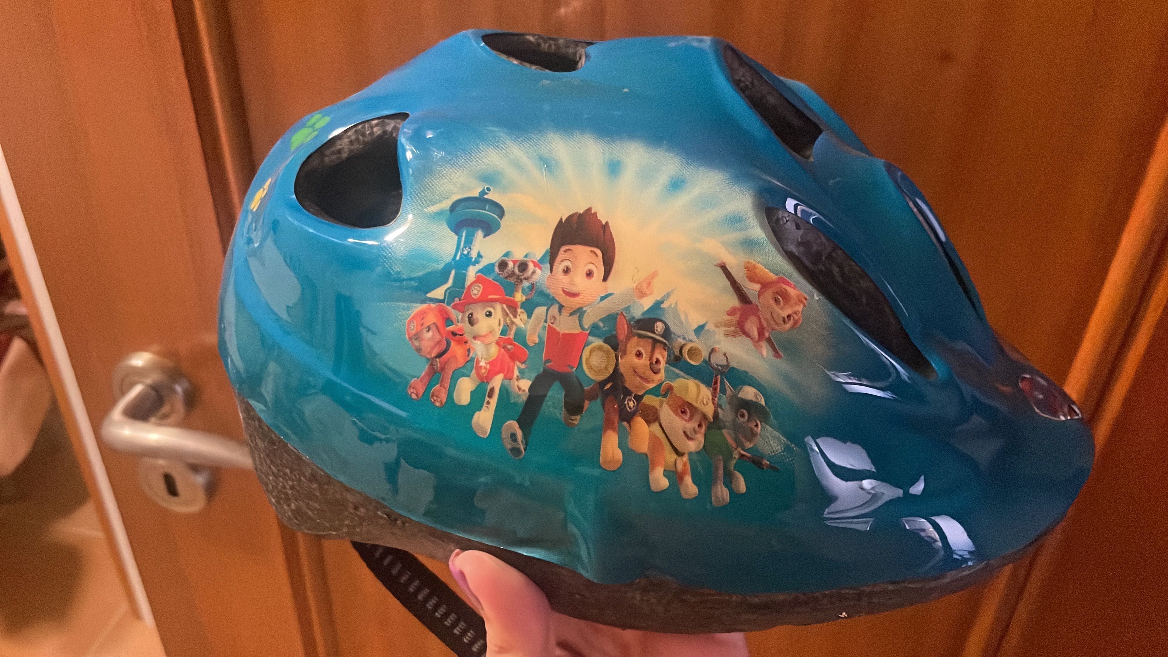 Capacete bicicleta patrulha pata