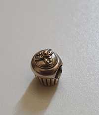 Oryginalny charms Pandora tt cupcake