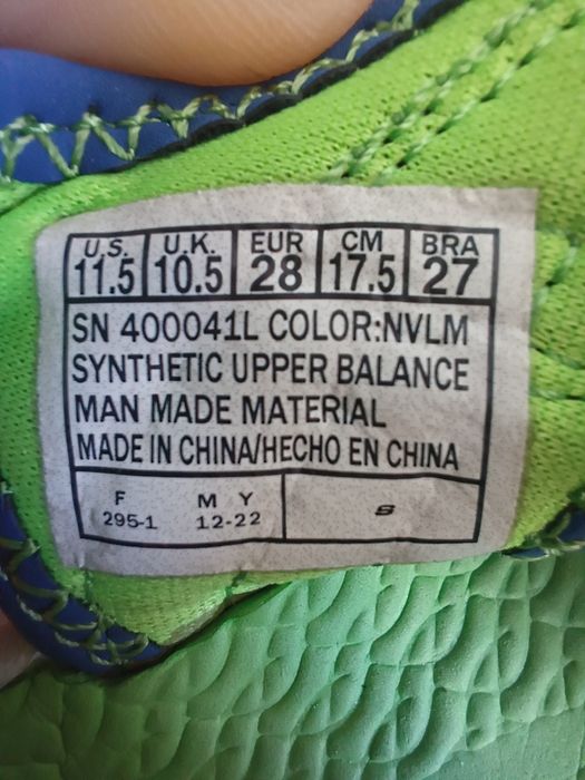 Sandálias desportivas da Skechers, tamanho 28