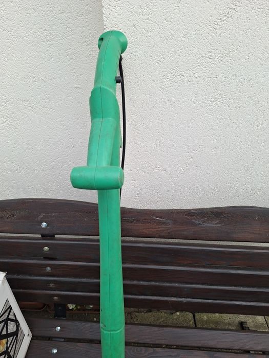 Podkaszarka elektryczna