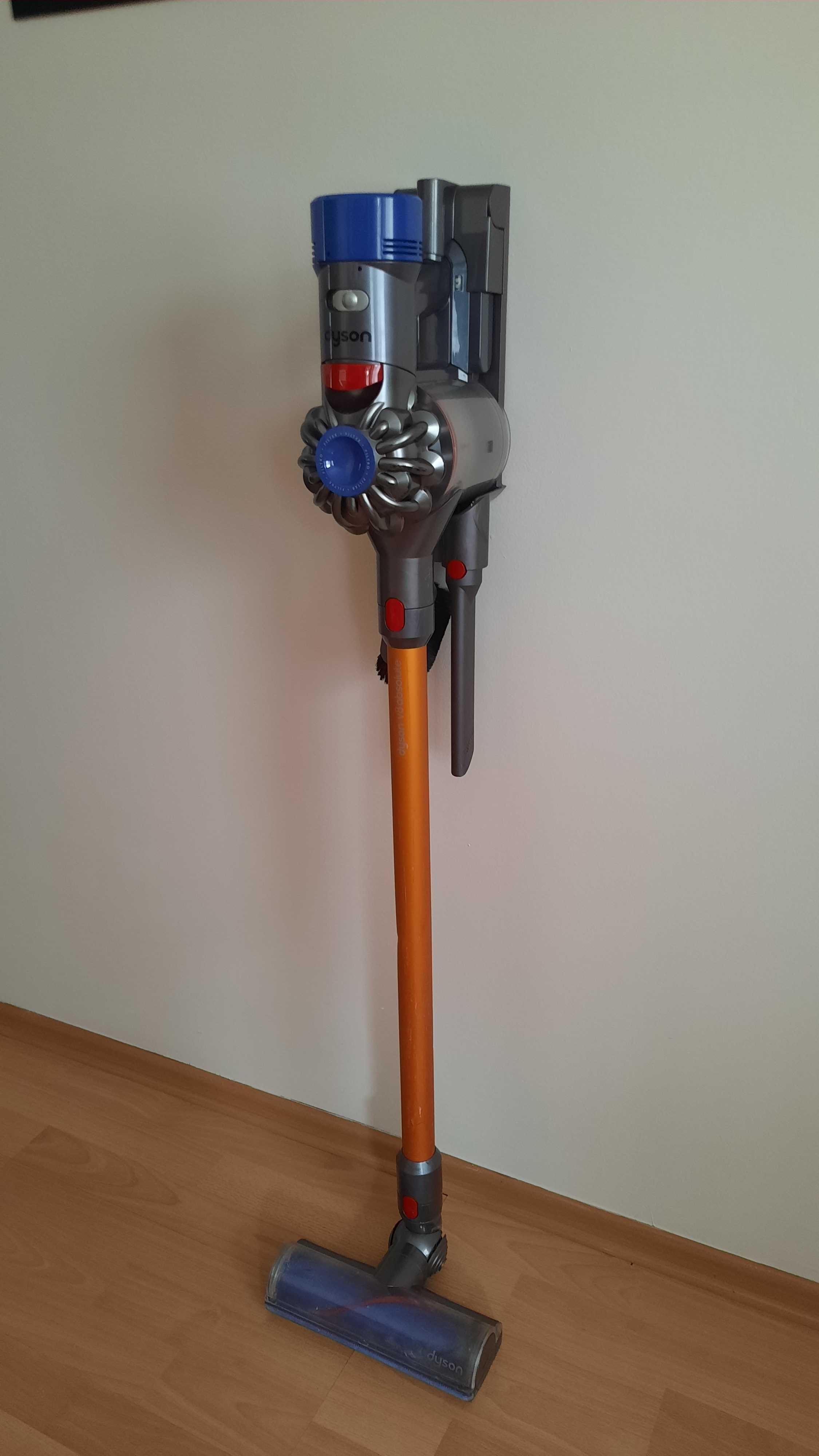 Odkurzacz Dyson V8 Odświeżony ! Nowa bateria i ładowarka !