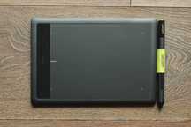 Tablet graficzny One by WACOM S