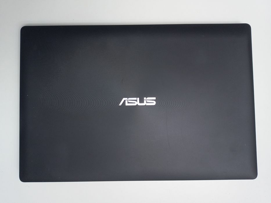 Laptop ASUS Intel (R) Celeron (R) CPU N3050 1.60 GHz