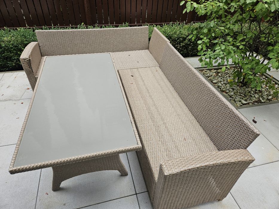 Sprzedam używane meble ogrodowe z technorattanu