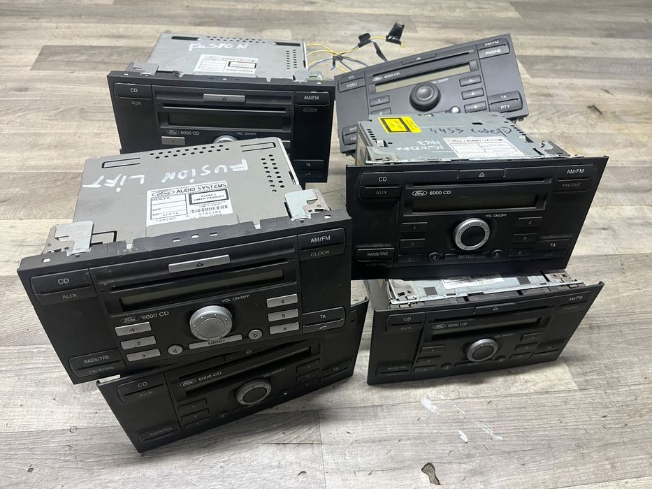 Ford Focus C-max Fusion Fiesta Mk6 Radio 6000CD