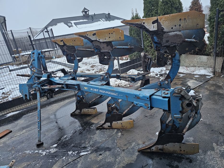 Pług Obrotowy 3 skibowy Ażurowy kuhn Frost