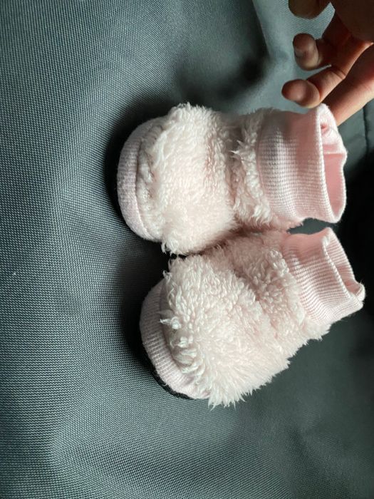 Buciki NIECHODKI zimowe niemowlaka wlochate ugg boots do chrztu 3-6m